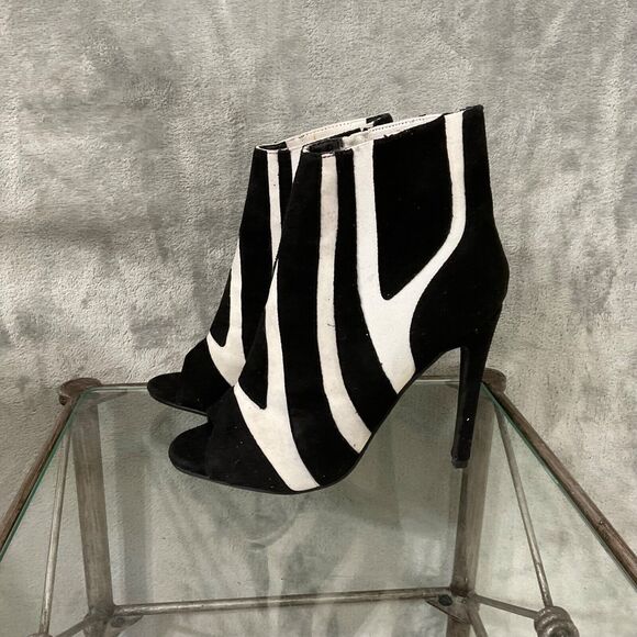 Cape Robbin Peep toe stiletto Ankle Boots women’s size 6 Black/white zebra - Picture 1 of 12